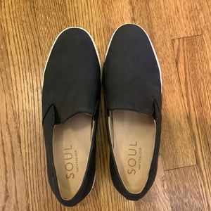 Soul Naturalizer Tia slip on sneakers.